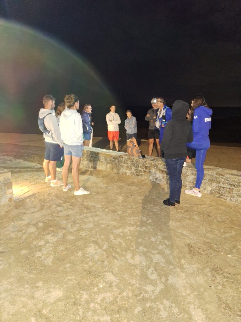 J2-42-Départ de la dernière section de nuit