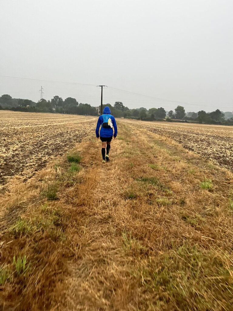 J6-1-Départ sous une pluie fine